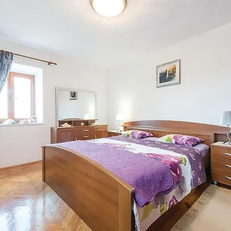 4 Bedroom Gorgeous Home In Banici Banići